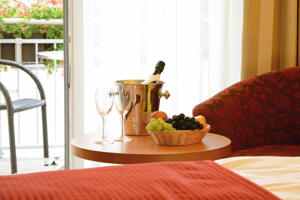 Flair Hotel Stadt Hoexter Ruang foto